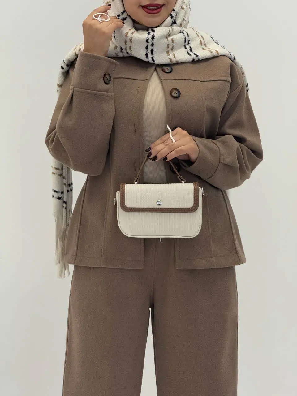 3632-ست فوتر مونا